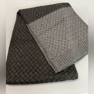 Banana Republic Wide Scarf Wrap Gray